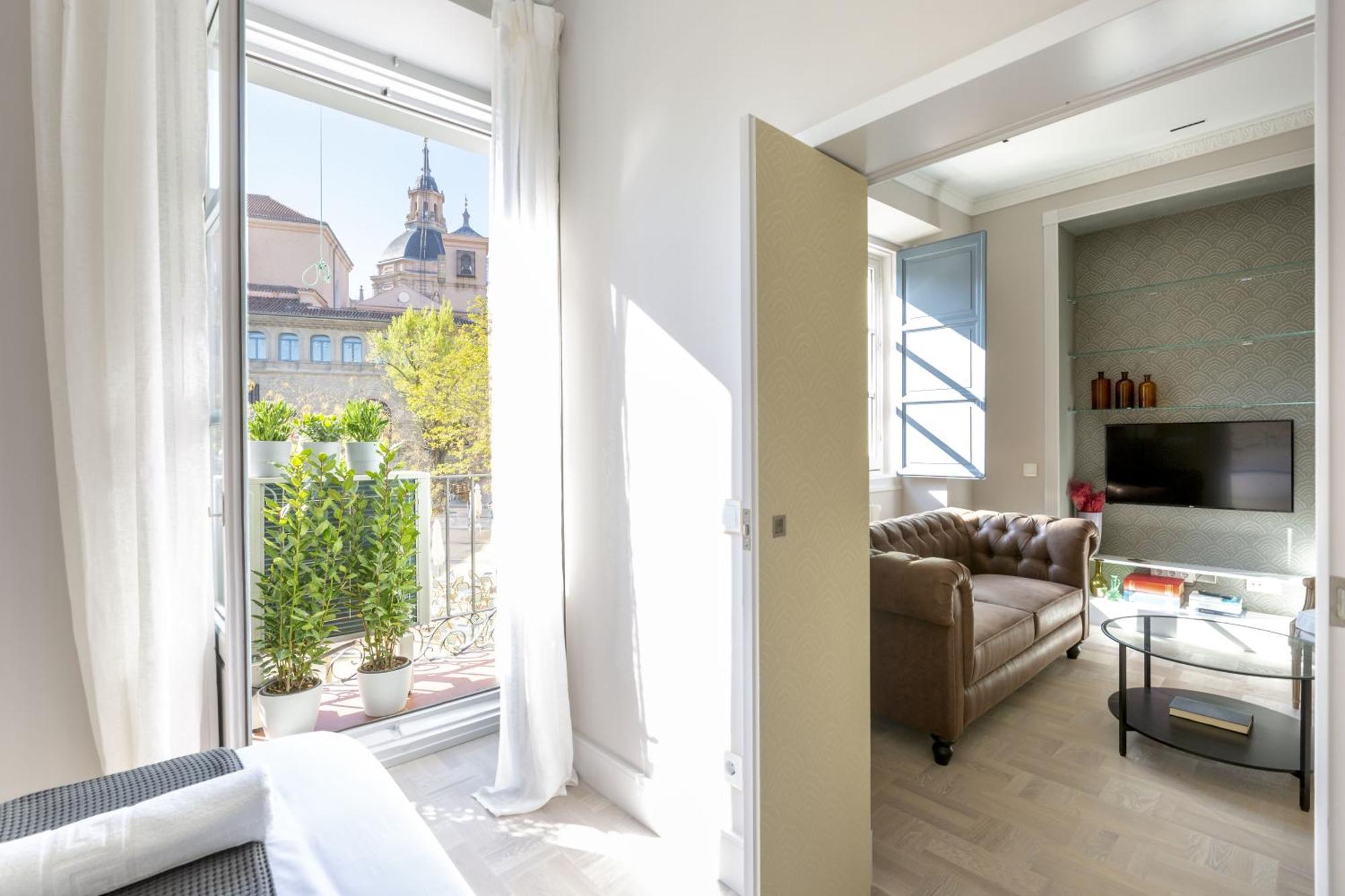Precioso Apt En La Plaza De La Paja Latina Madrid Bagian luar foto